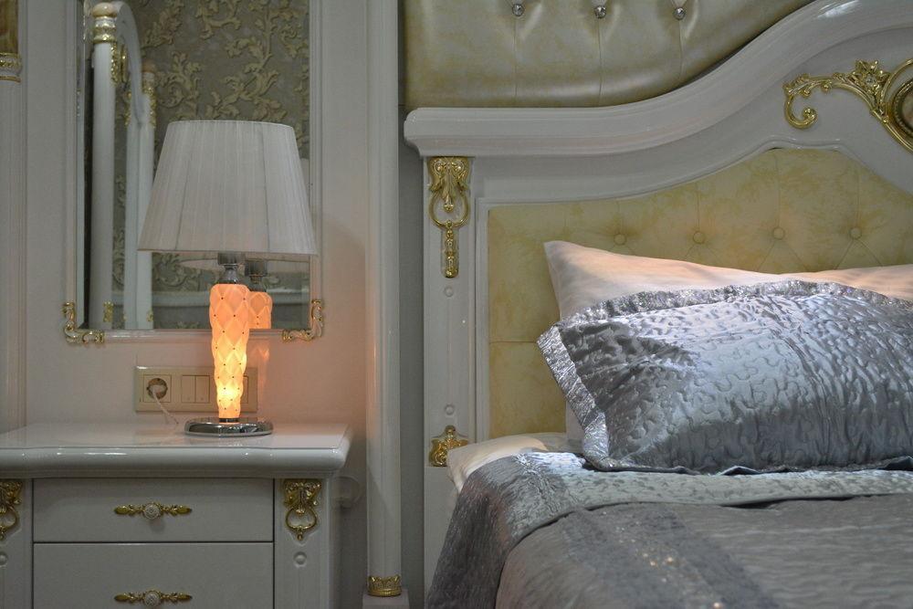 Elegant Boutique Rustaveli Hotel Tbilisi Buitenkant foto