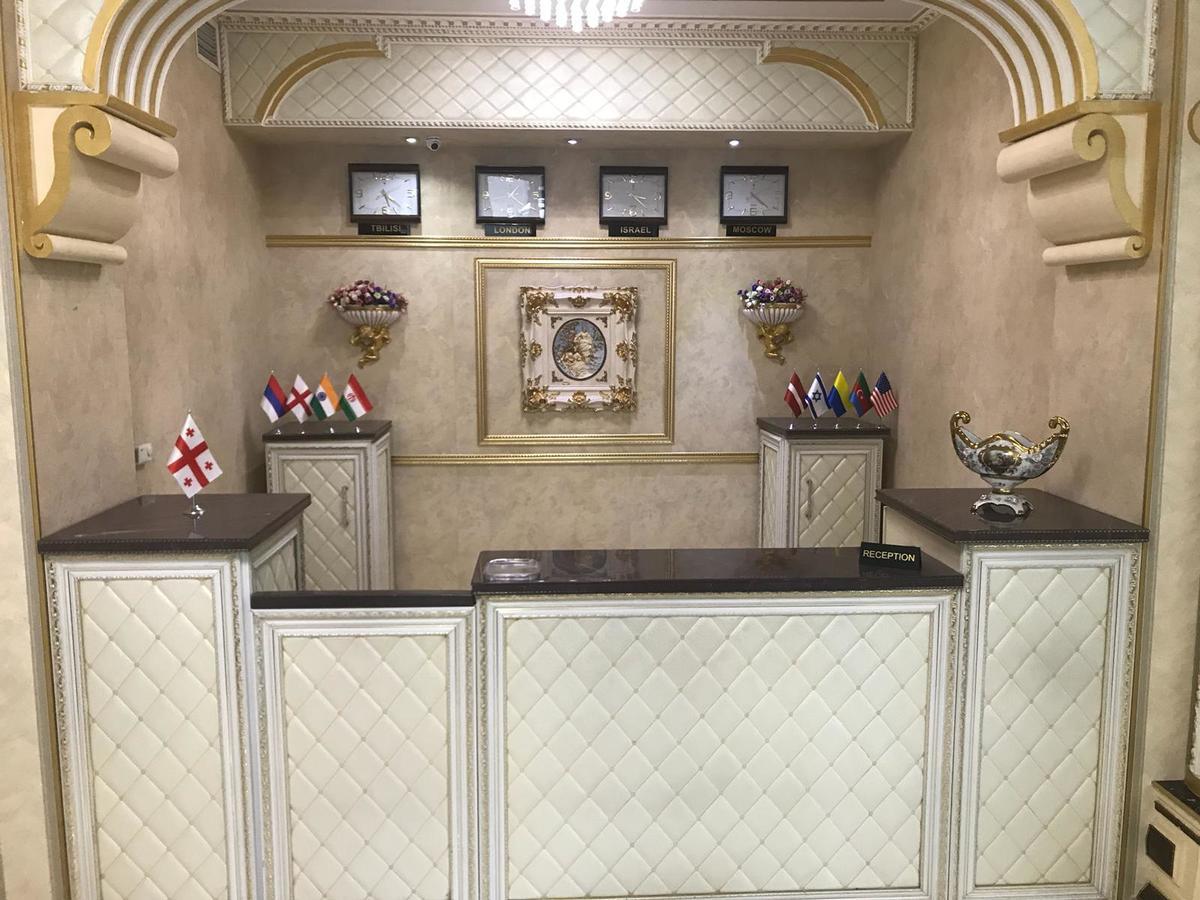Elegant Boutique Rustaveli Hotel Tbilisi Buitenkant foto