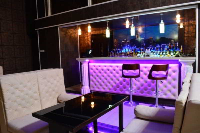 Elegant Boutique Rustaveli Hotel Tbilisi Buitenkant foto