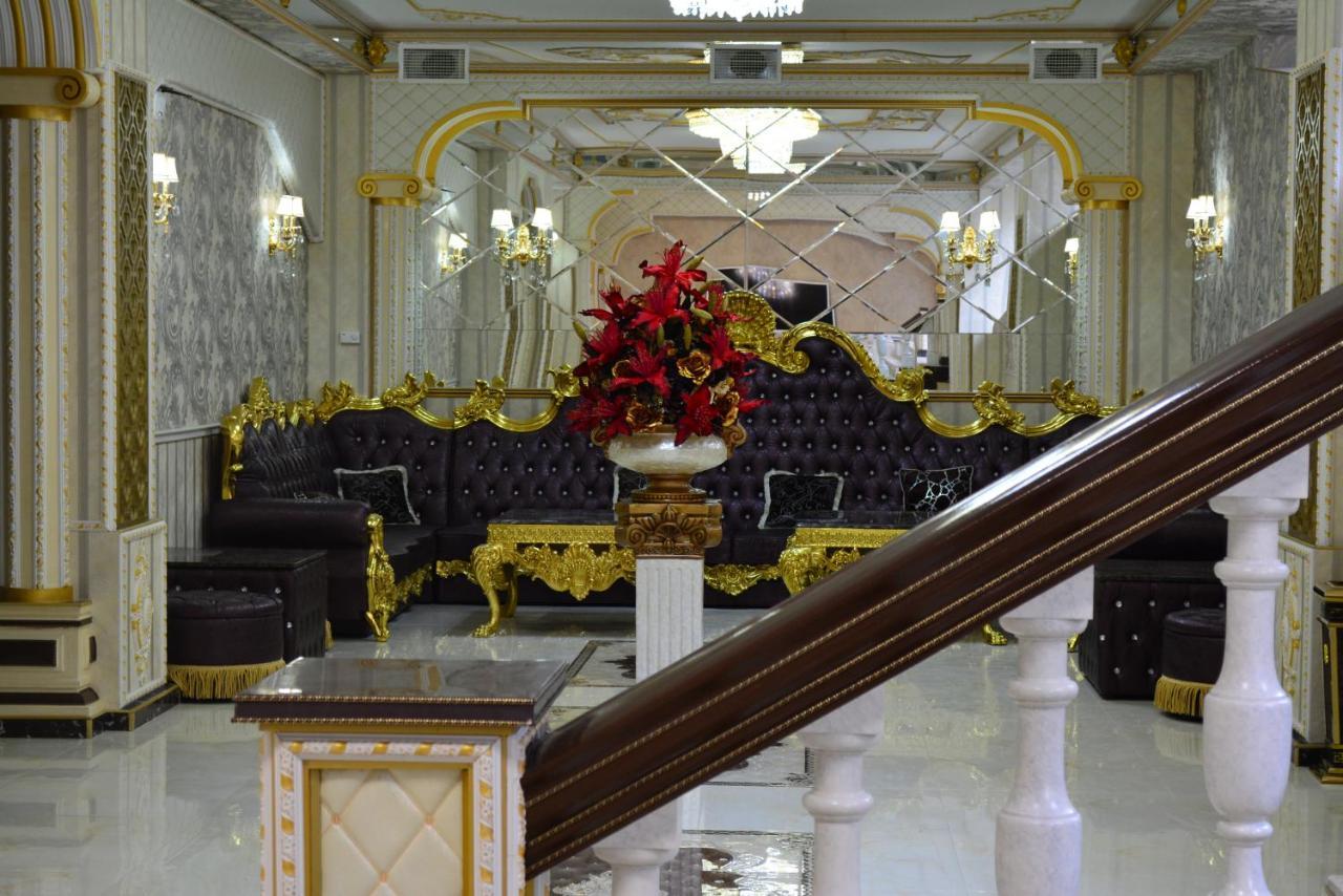 Elegant Boutique Rustaveli Hotel Tbilisi Buitenkant foto