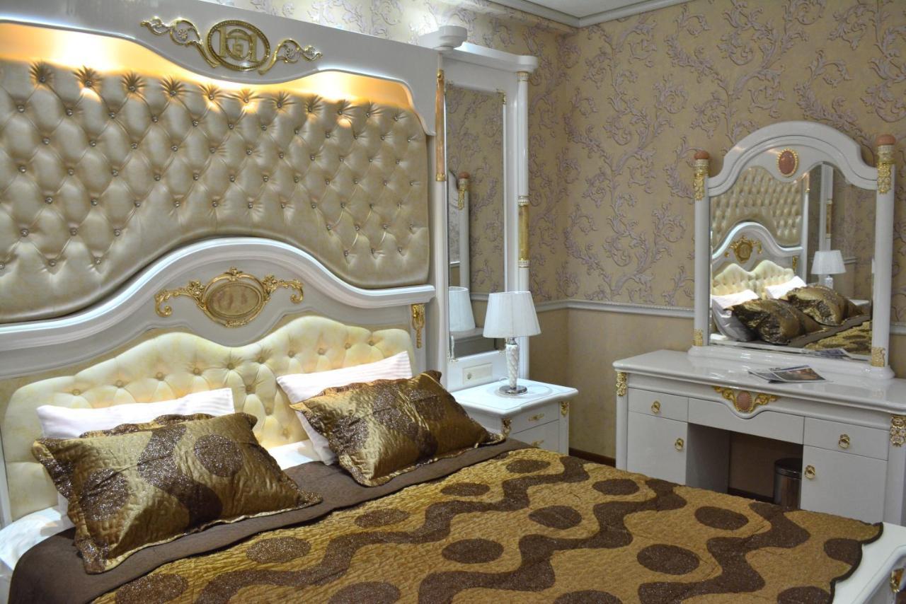Elegant Boutique Rustaveli Hotel Tbilisi Buitenkant foto